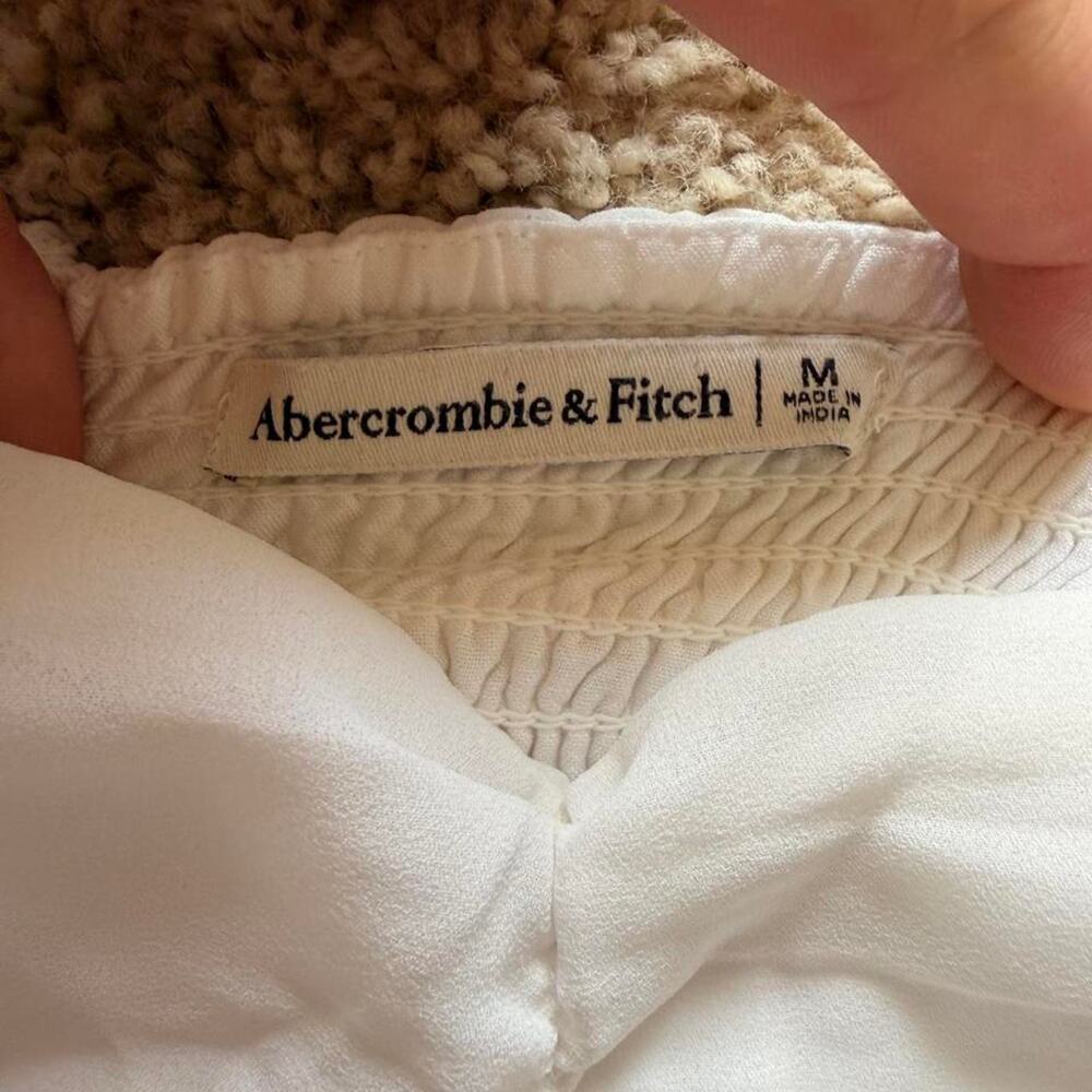 Abercrombie fitch white crop medium - Picture 3 of 3